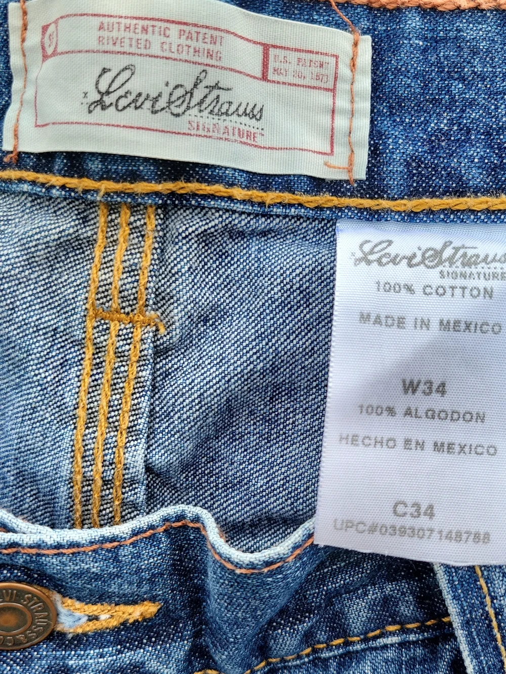 Levi's Medium Wash Blue Denim Jean Carpenter Shorts Sz 34